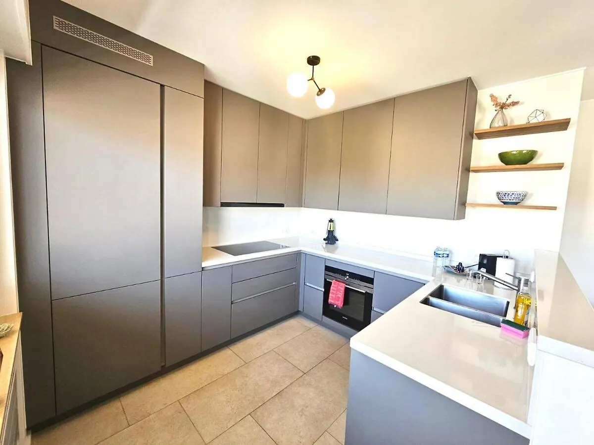 Comfort 2Br Executive Flat With Terrace&Patking-Bon47 Luxembourg Apartment